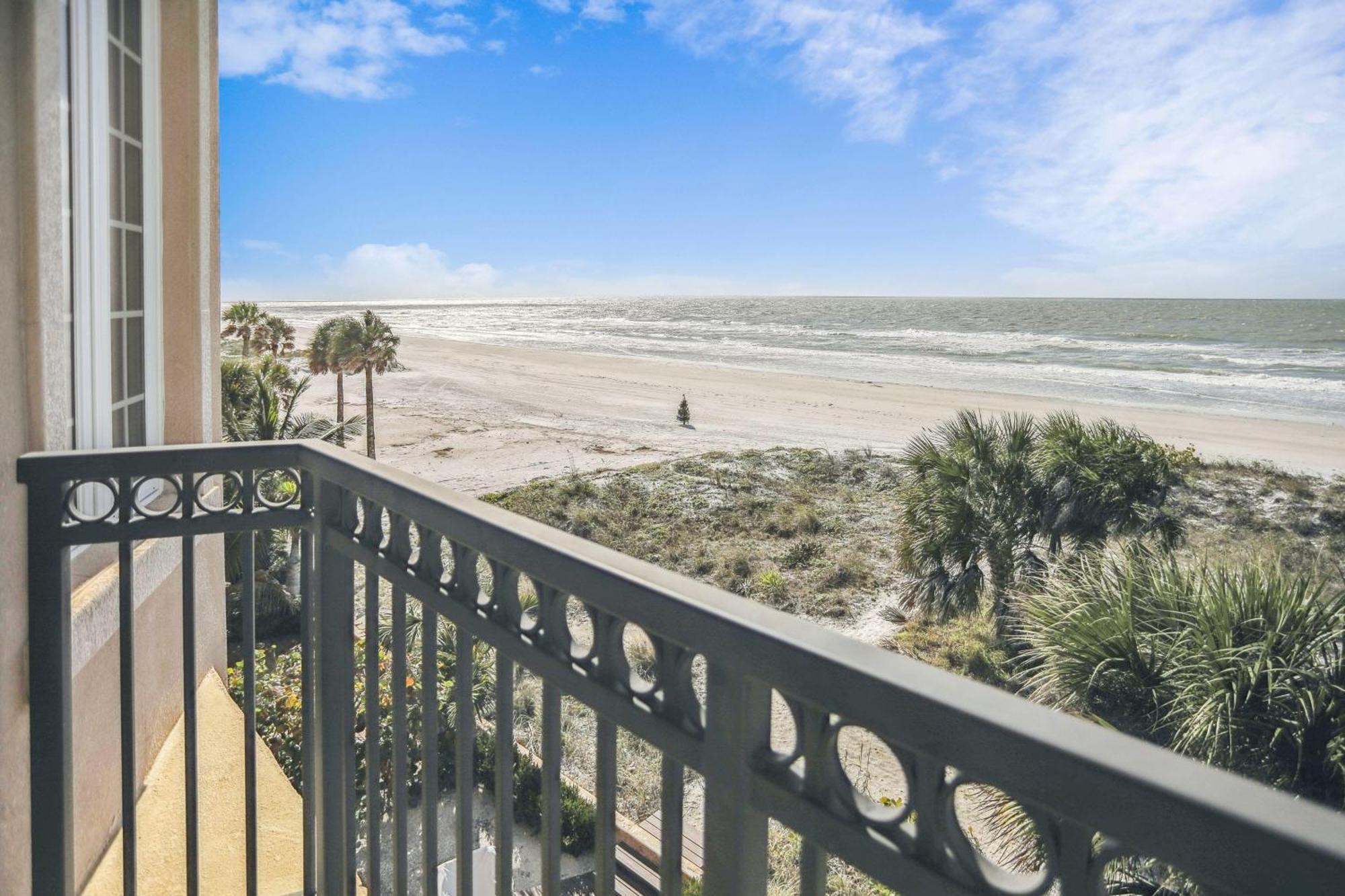 Seaclusion Townhome Holiday home