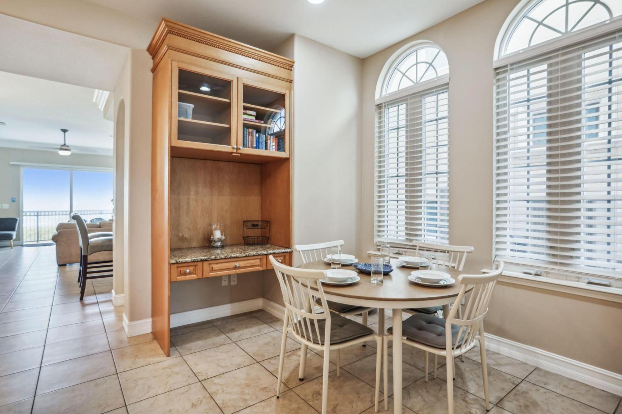 Holiday home Seaclusion Townhome