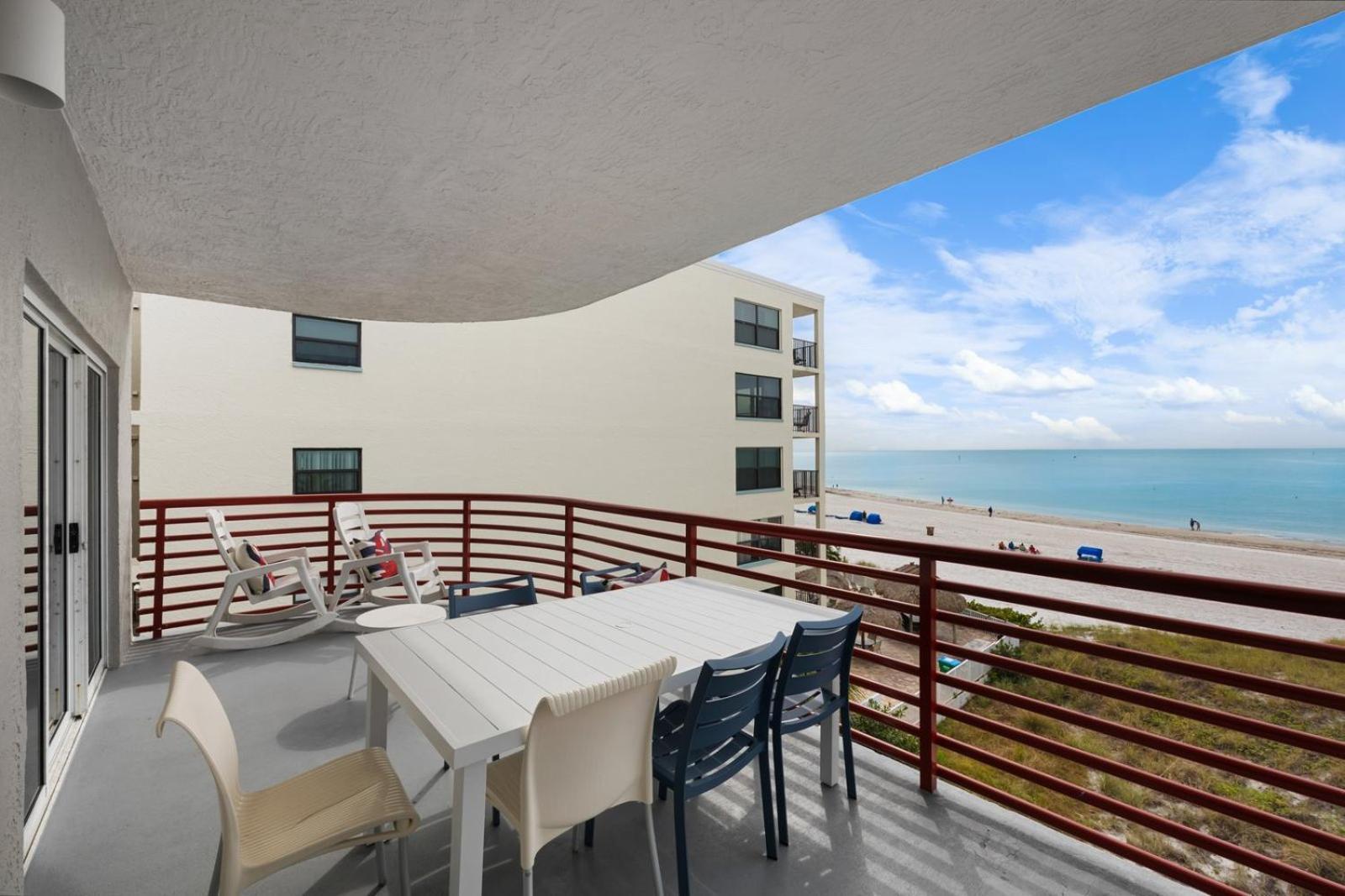Holiday home 301 Crimson St. Pete Beach