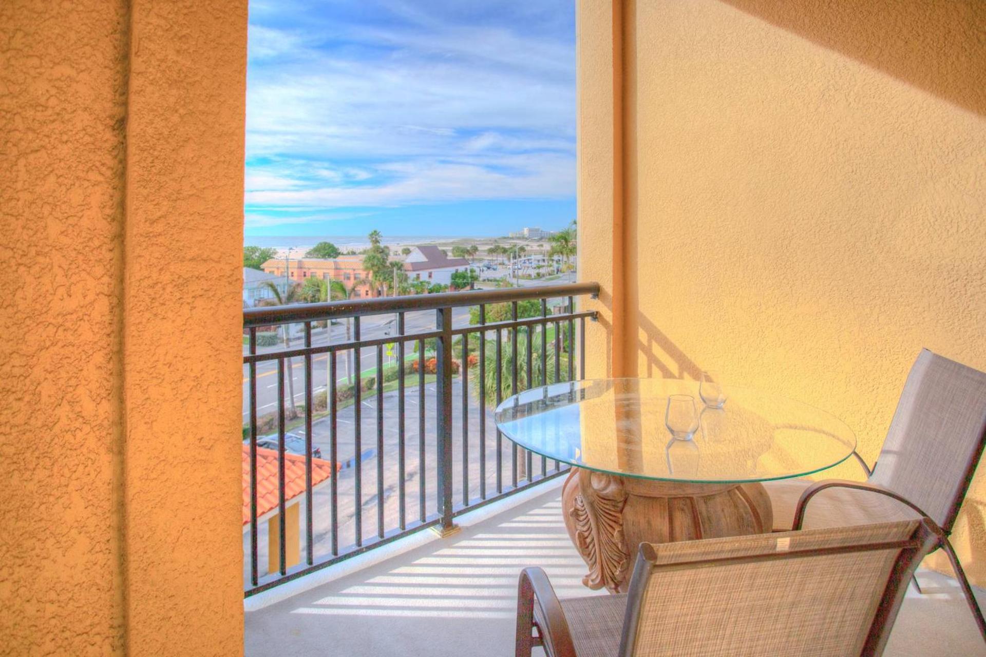 303 Palms Of Treasure Island Holiday home *
