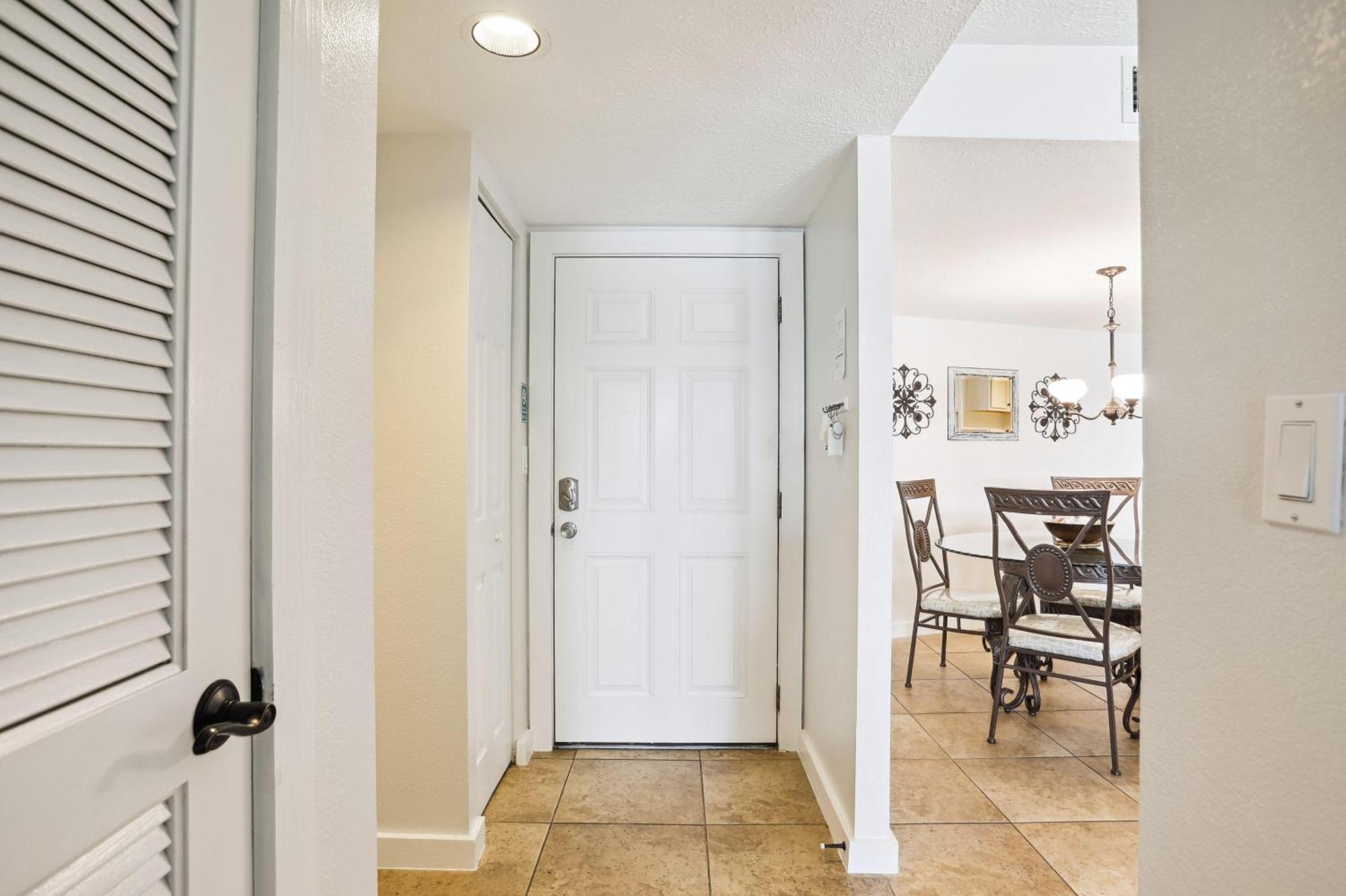 Land's End 1-208 Bay Front - Premier * St. Pete Beach