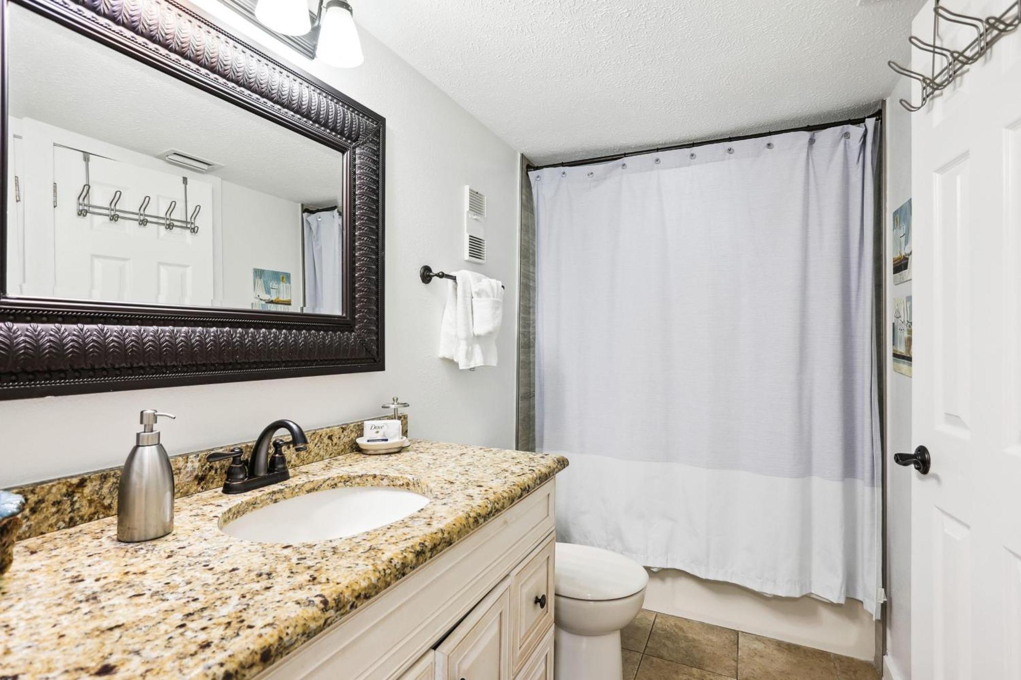 Land's End 1-208 Bay Front - Premier * St. Pete Beach