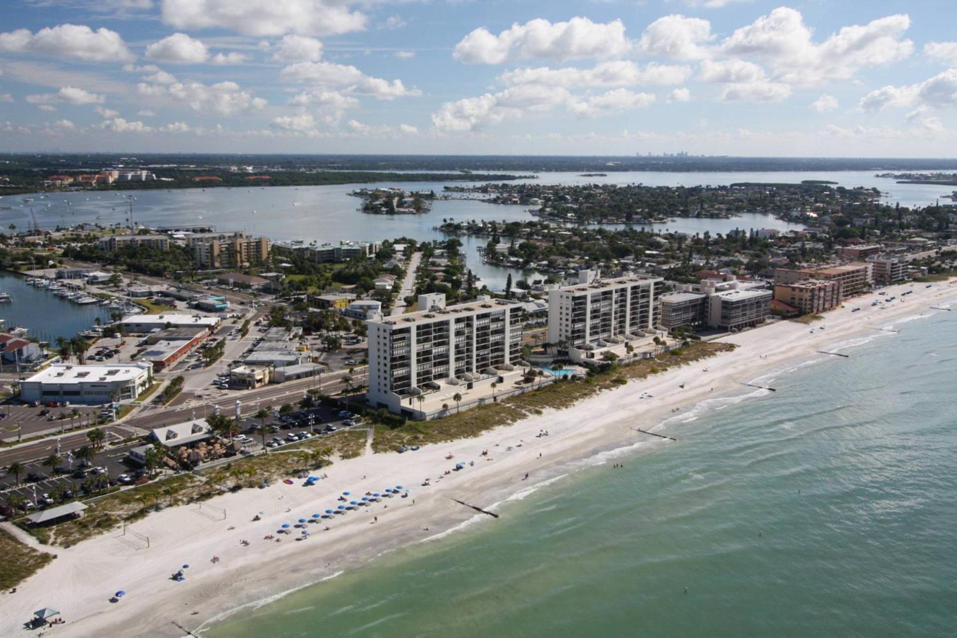 2-602 - Ocean Sands Holiday home St. Pete Beach