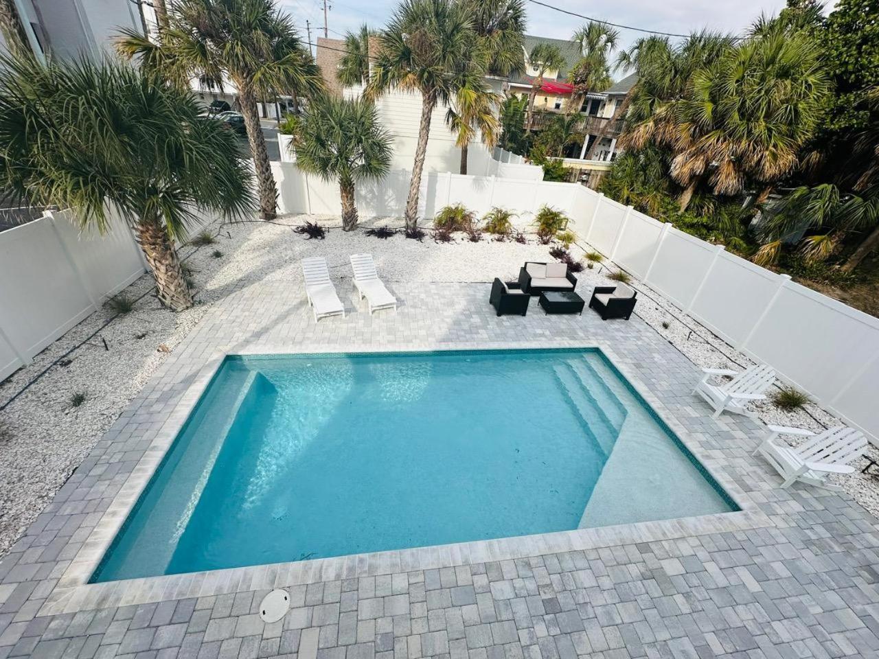 Pass-a-grille St Pete 3-2 Wifi Parking Holiday home *