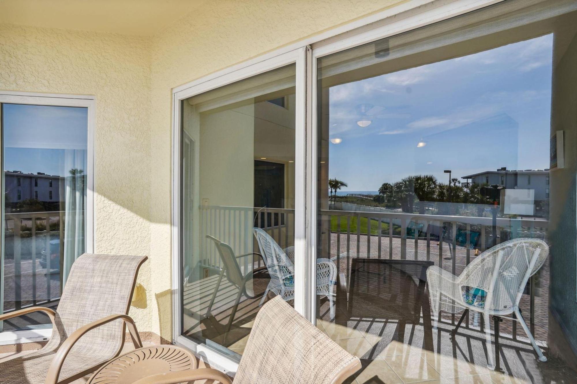 Holiday home Sunset Vistas 206s St. Pete Beach