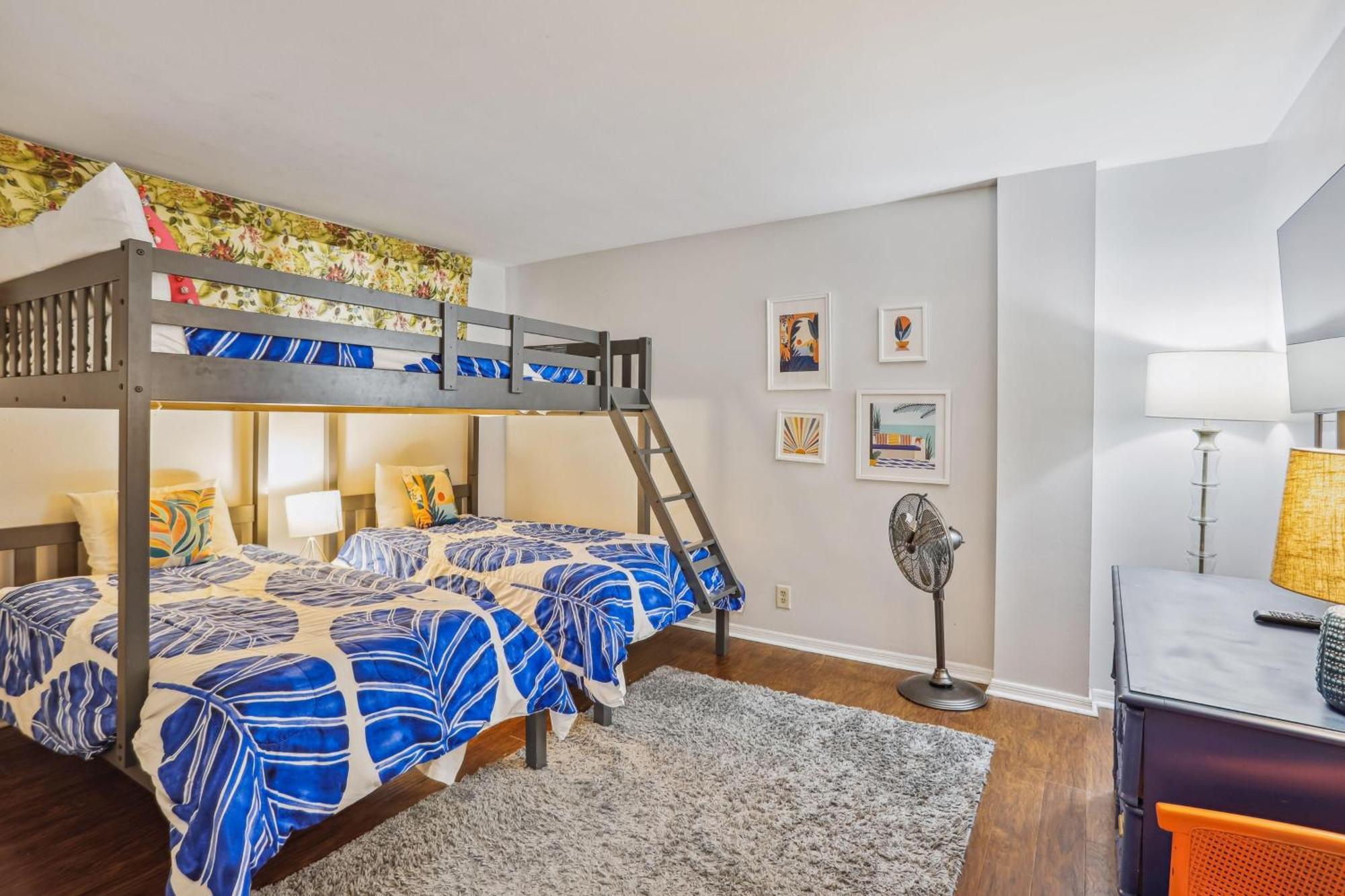 Arena De Madeira 502- Premier Holiday home St. Pete Beach