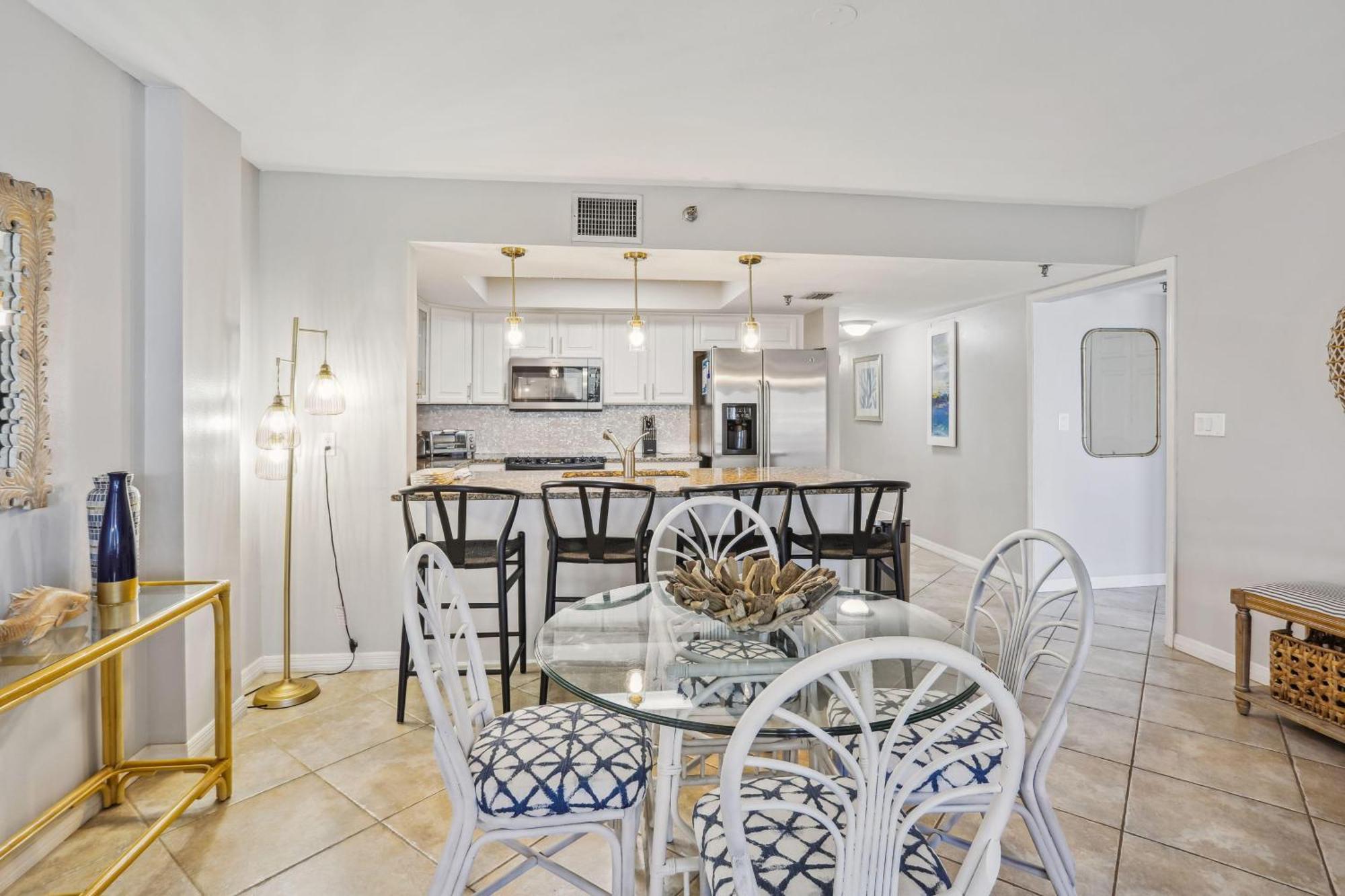Arena De Madeira 502- Premier * St. Pete Beach
