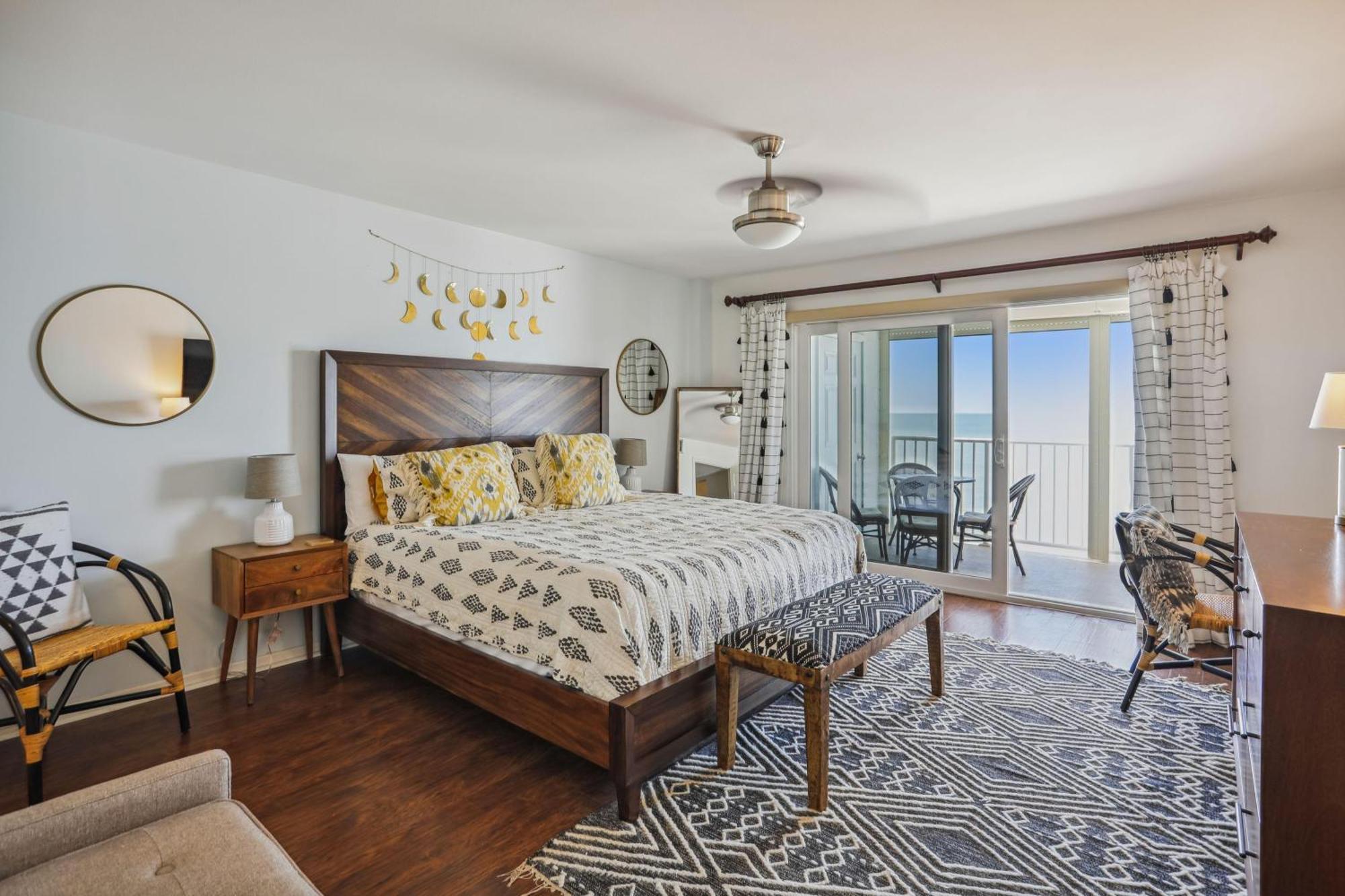 Arena De Madeira 502- Premier Holiday home St. Pete Beach