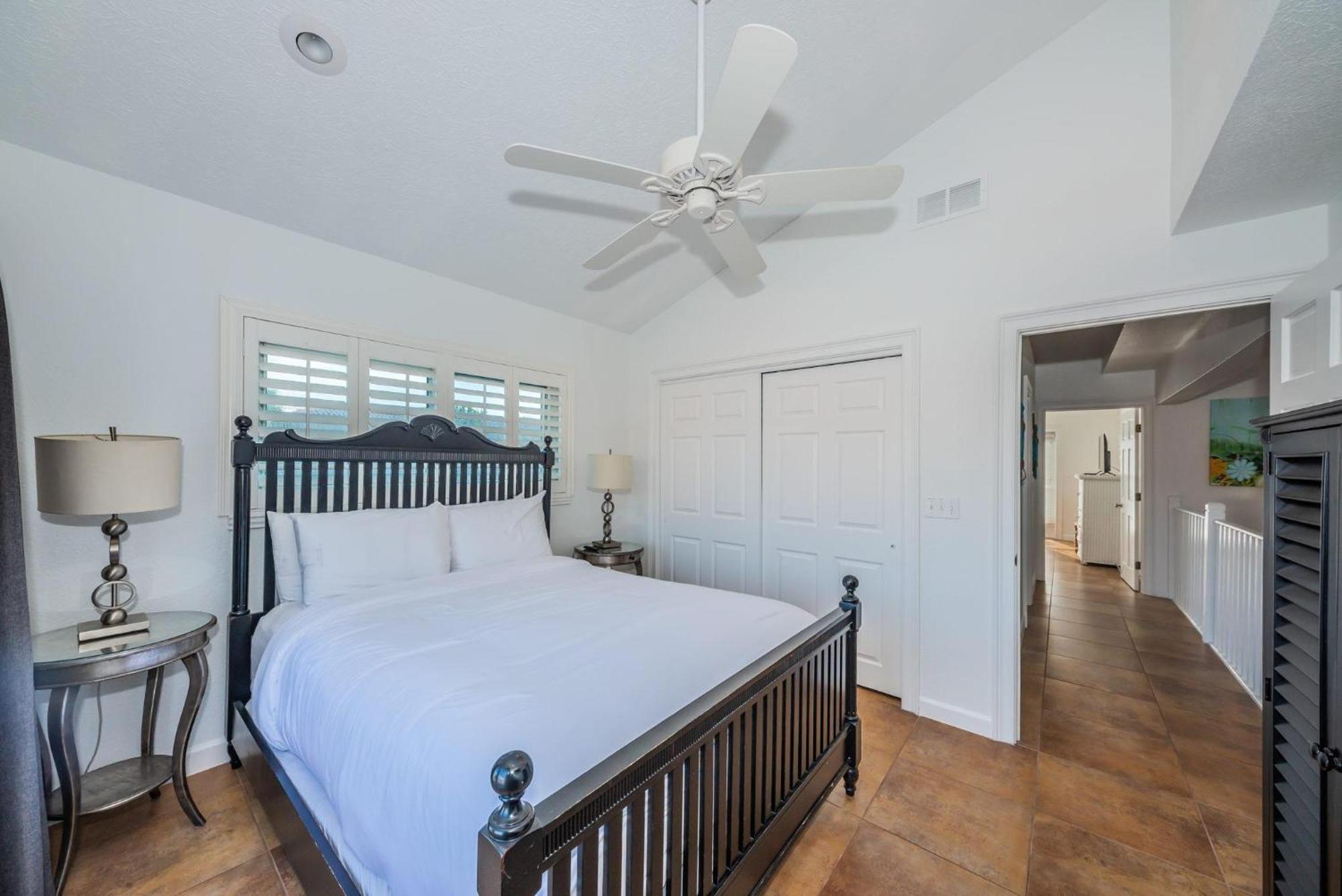 Turtleback House Holiday home St. Pete Beach