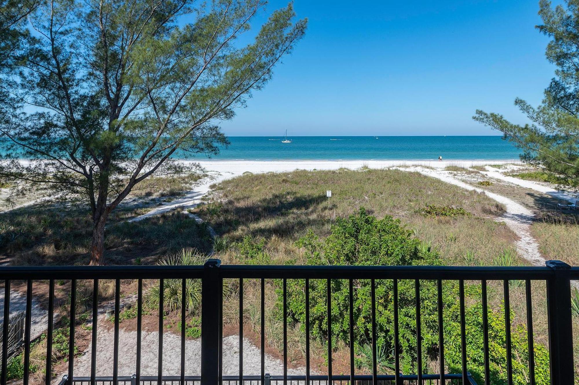 Turtleback House * St. Pete Beach