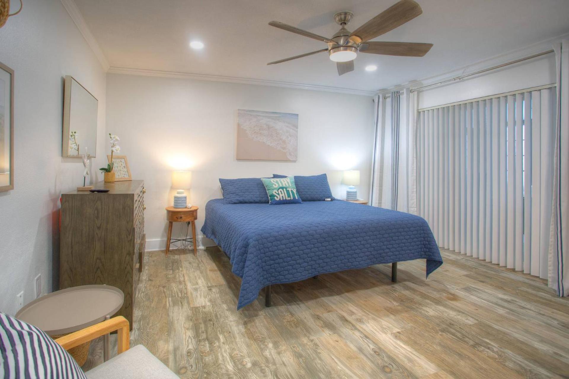 247-b - Madeira Yacht Club * St. Pete Beach