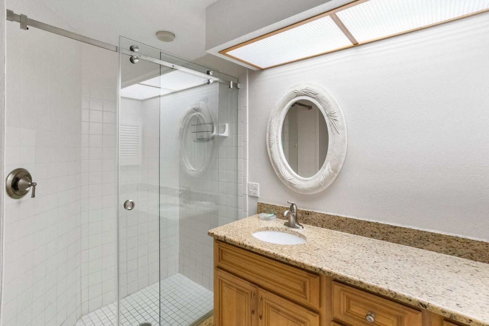 203 Crimson Holiday home