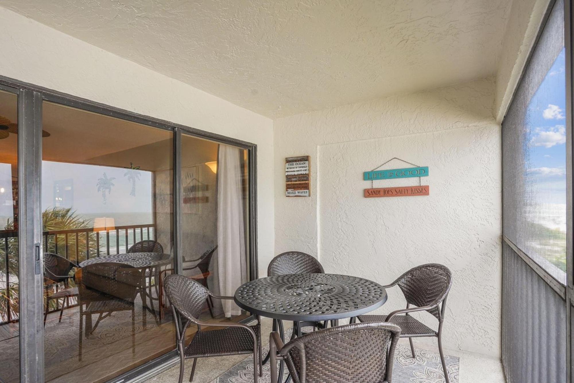 Arie Dam 202 Holiday home
