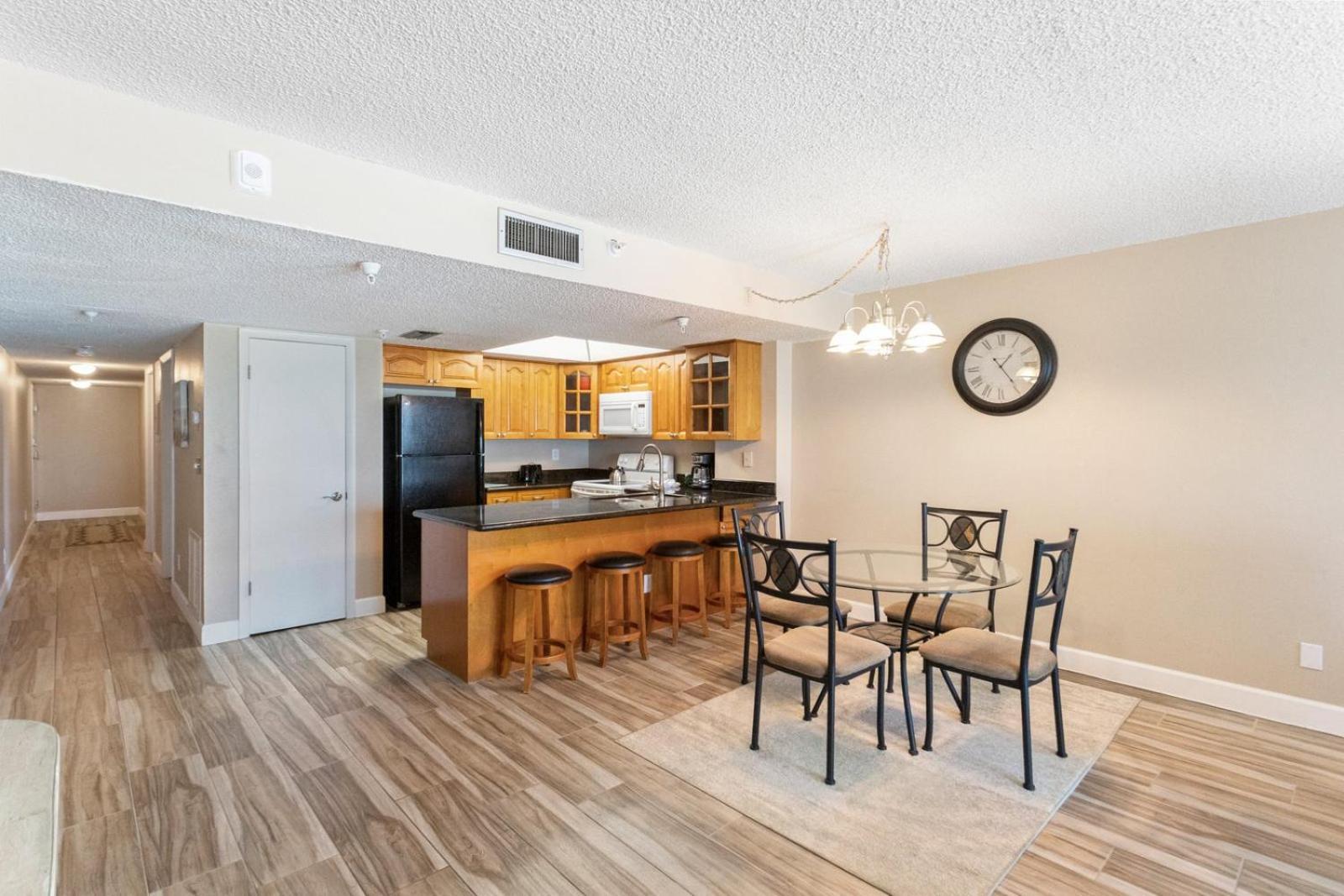 501 Sandy Shores Holiday home