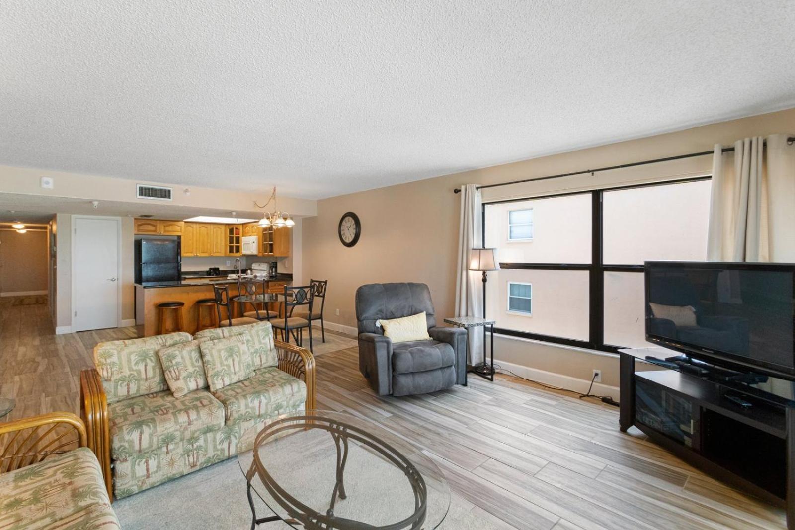 501 Sandy Shores * St. Pete Beach