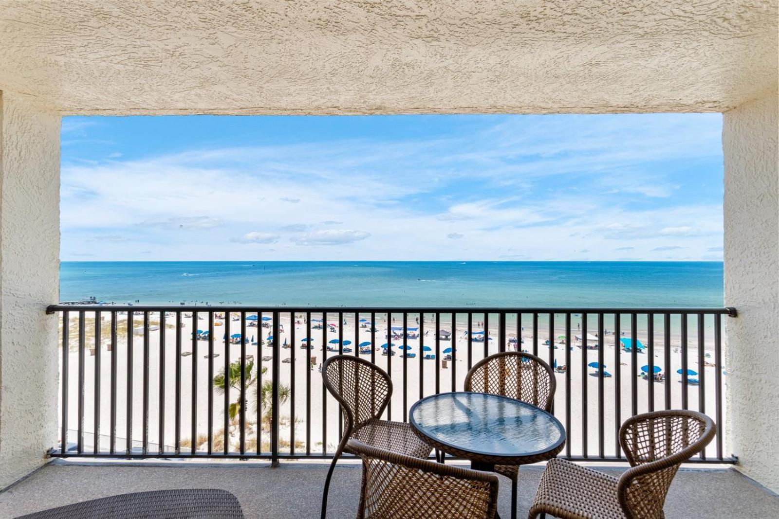 501 Sandy Shores