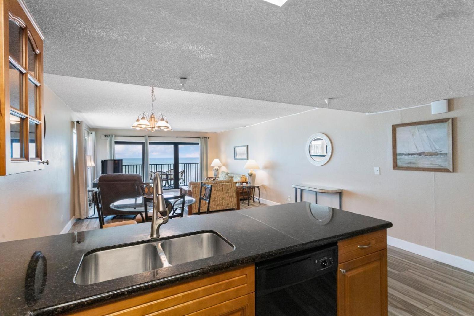 501 Sandy Shores Holiday home