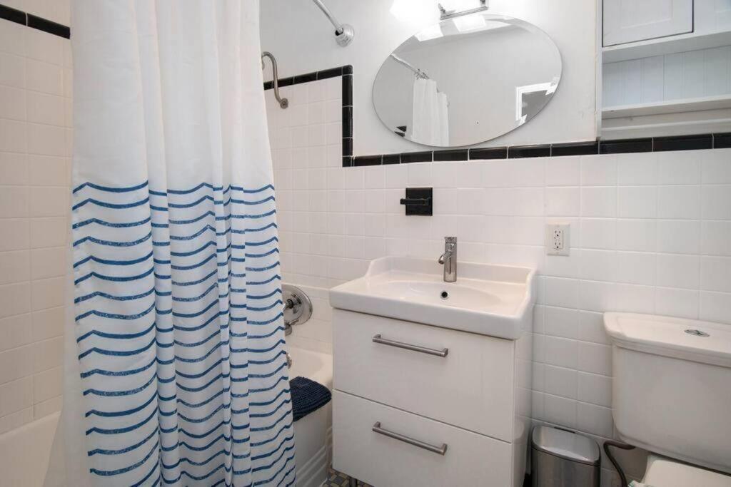 Park Shore Of Madeira Beach! Pet Friendly And Steps To The Beach! - #2 Apartment St. Pete Beach