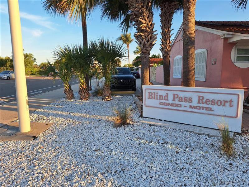 Motel Blind Pass