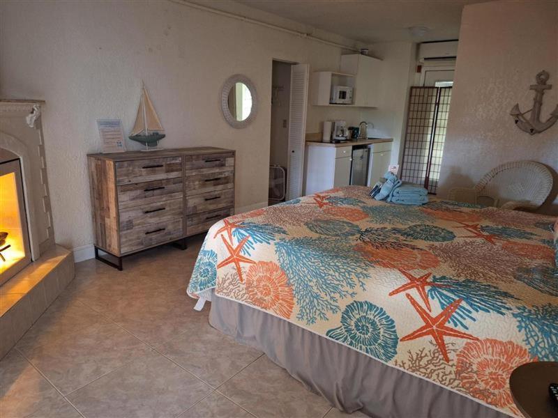 Blind Pass Motel