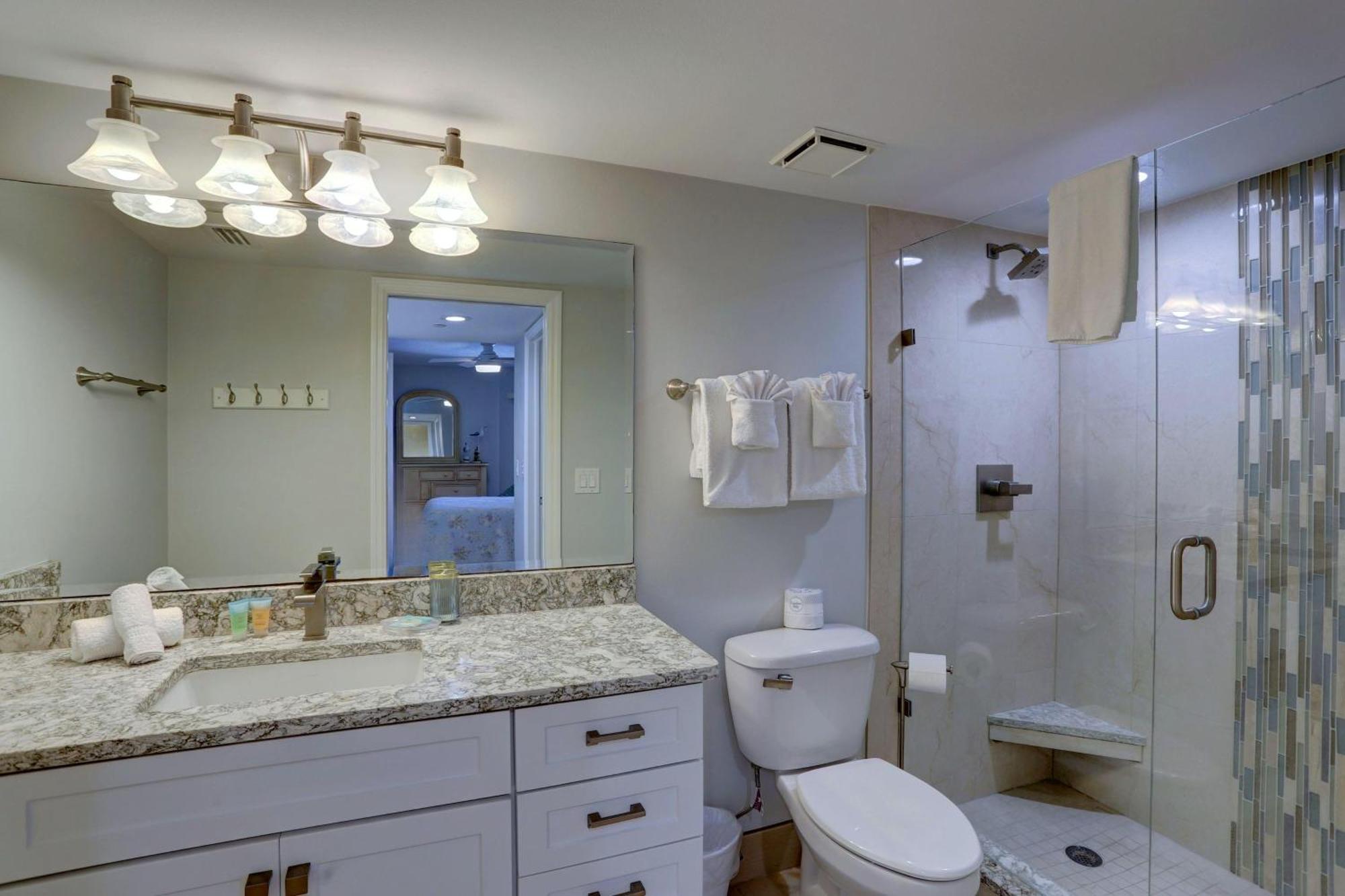 Emerald Isle 502 - Premier Holiday home St. Pete Beach