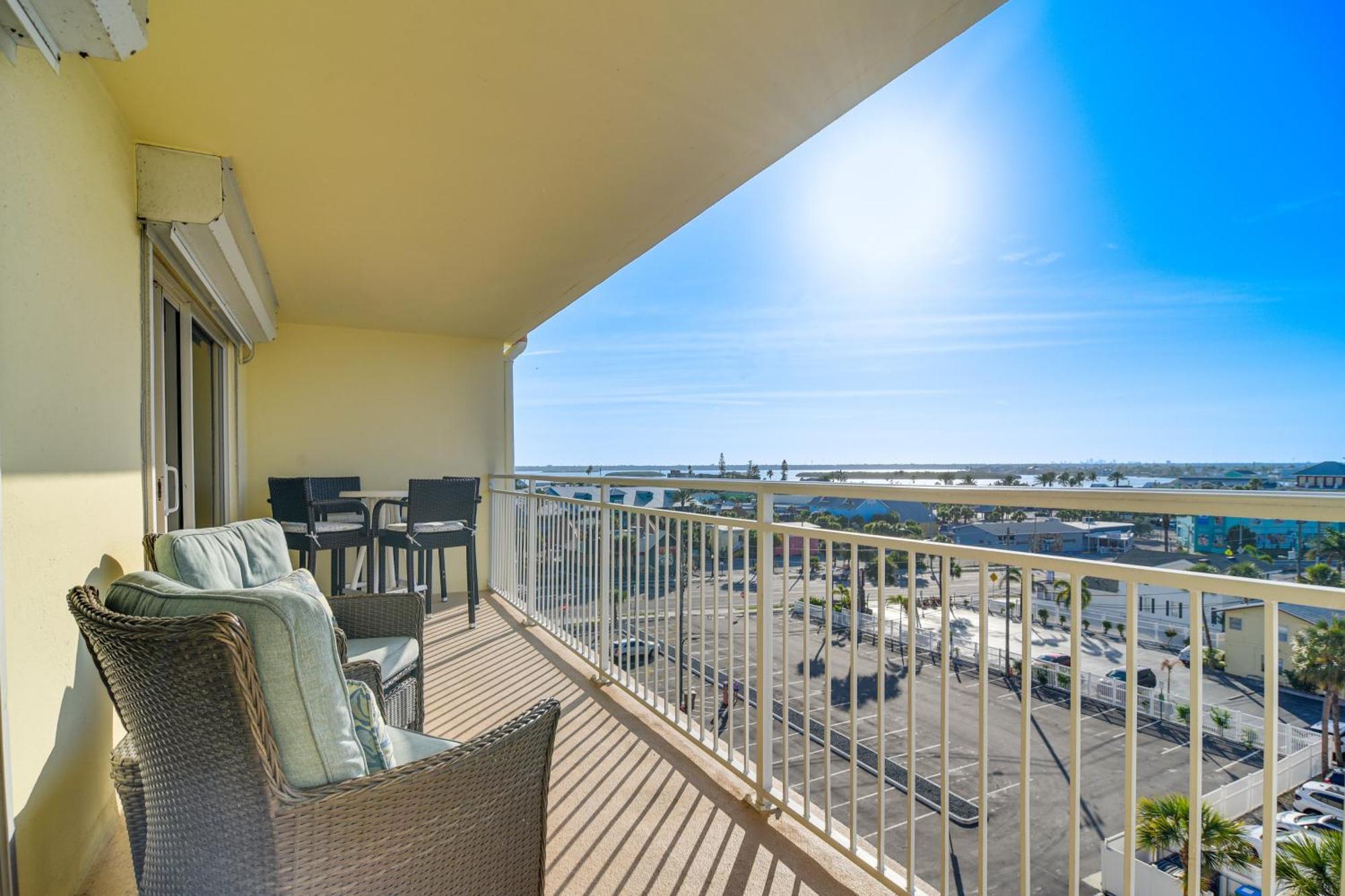 Waterfront With Patio And Pool On Madeira Beach! St. Pete Beach