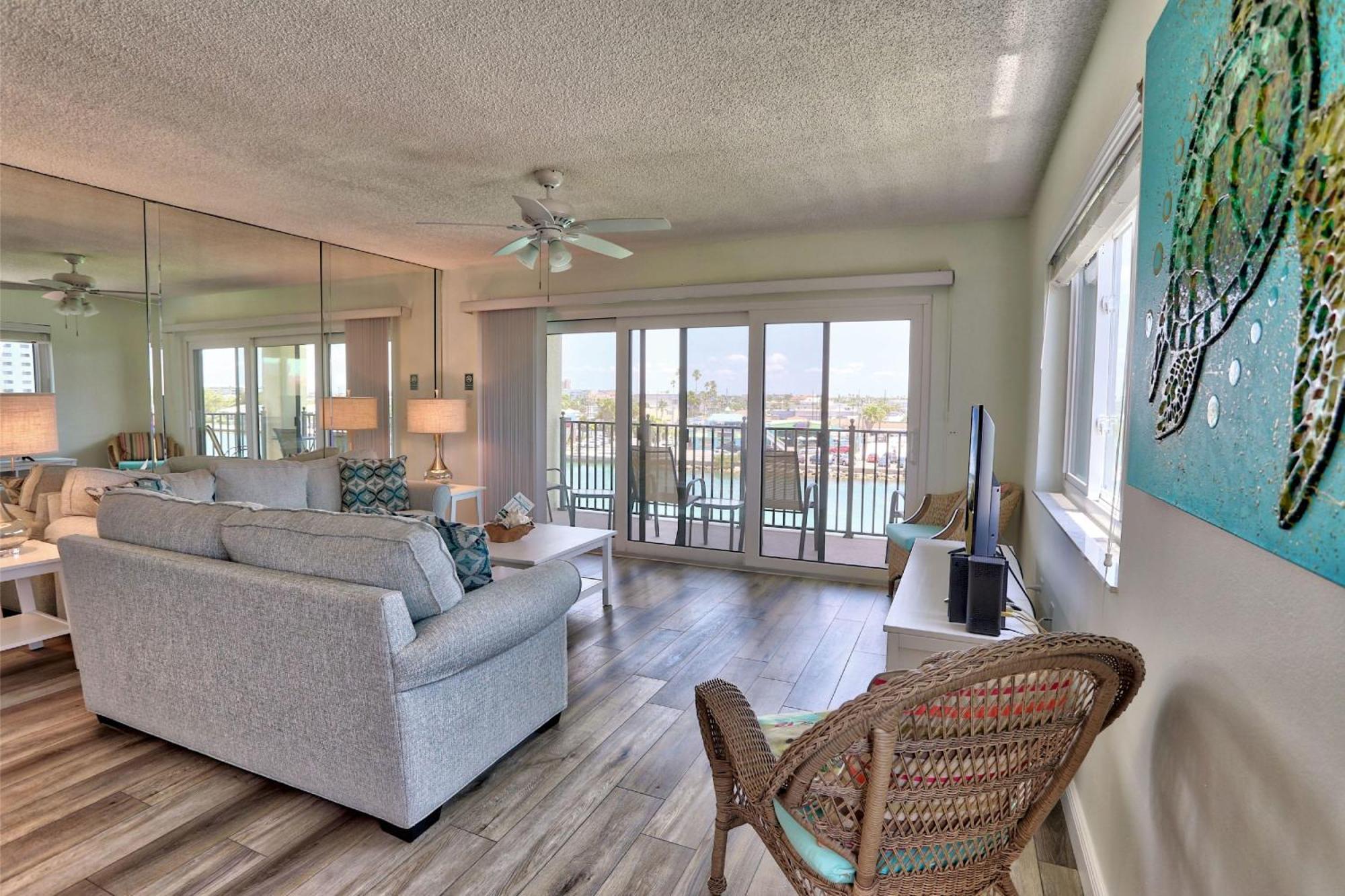 Holiday home Land's End 4-406 Bay Front