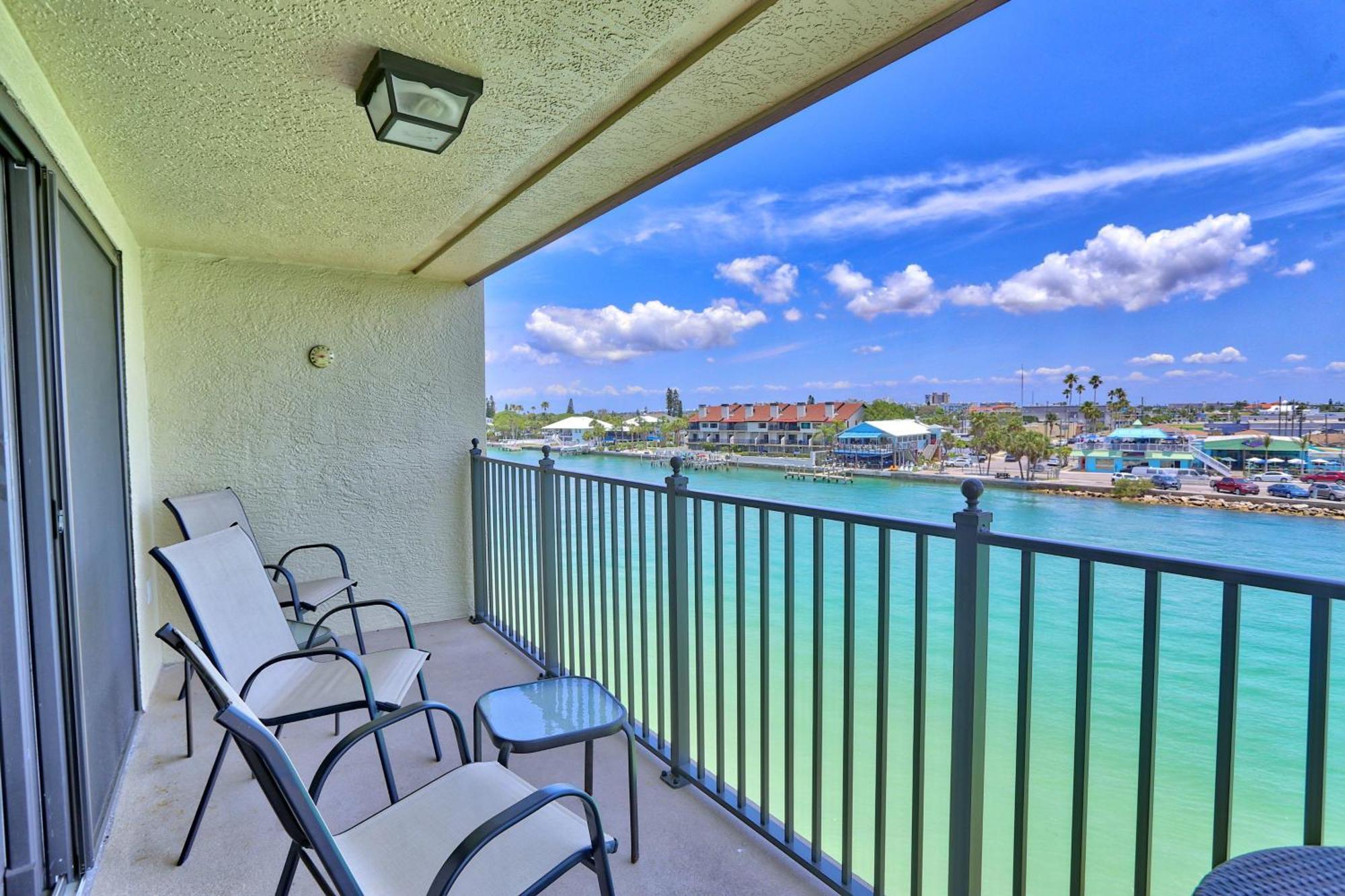 Holiday home Land's End 4-406 Bay Front St. Pete Beach