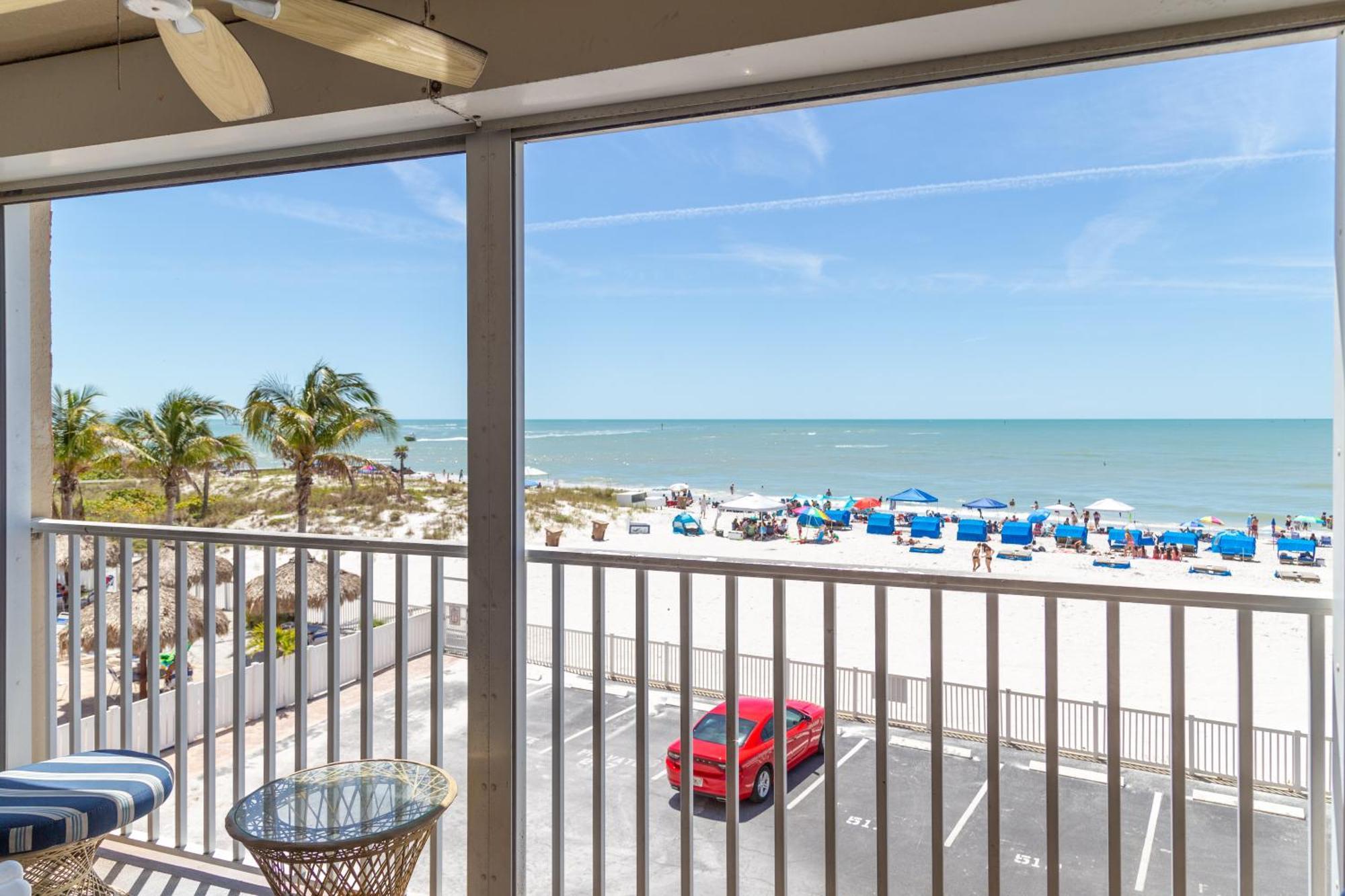 Holiday home #210 Place St. Pete Beach