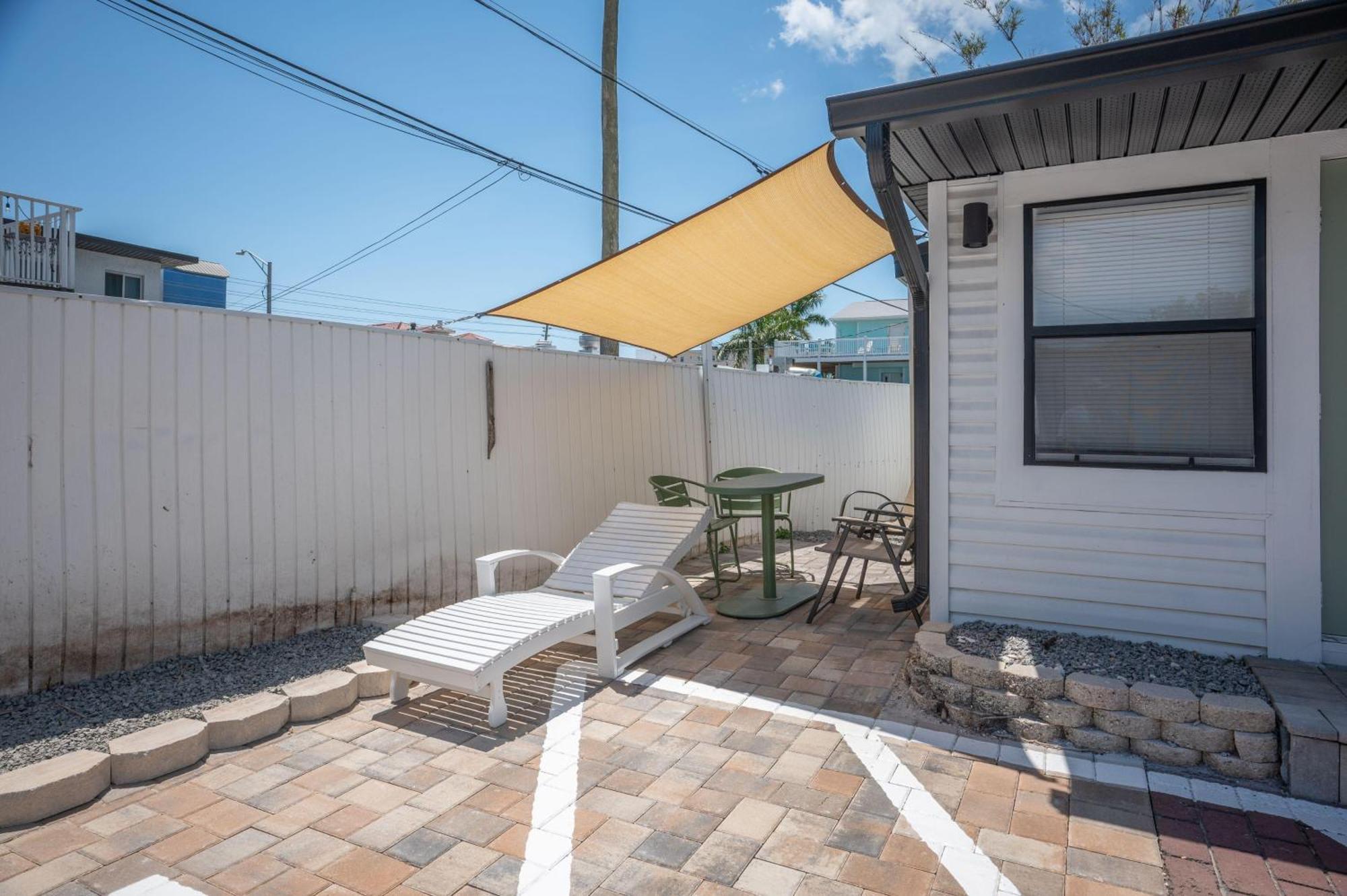 C7-dolphin Holiday home *