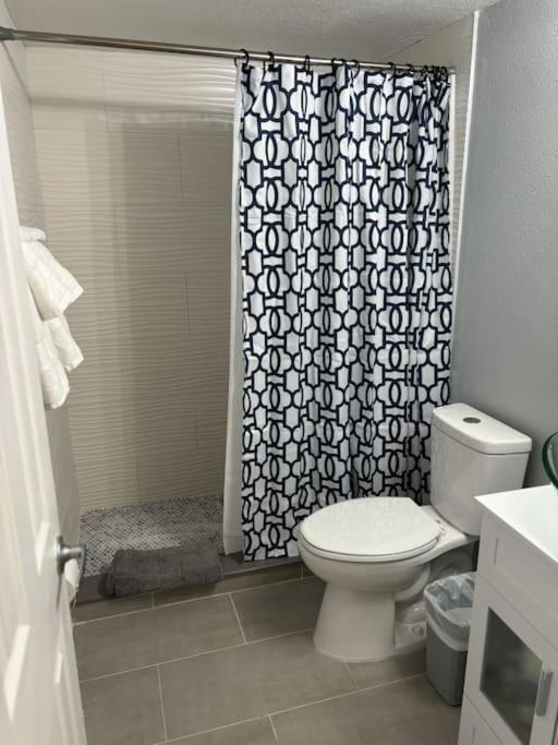 Malyn 107, Waterfront Condo, Short Walk To St. Pete Beach