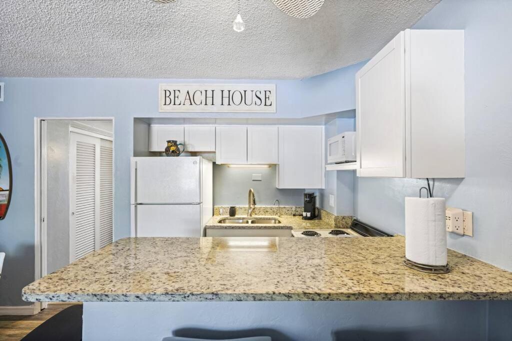 Holiday home Malyn 107, Waterfront Condo, Short Walk To *
