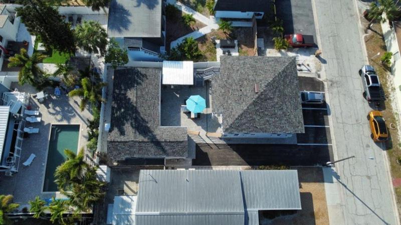 1 Bedroom Block Off The -4 Apartment