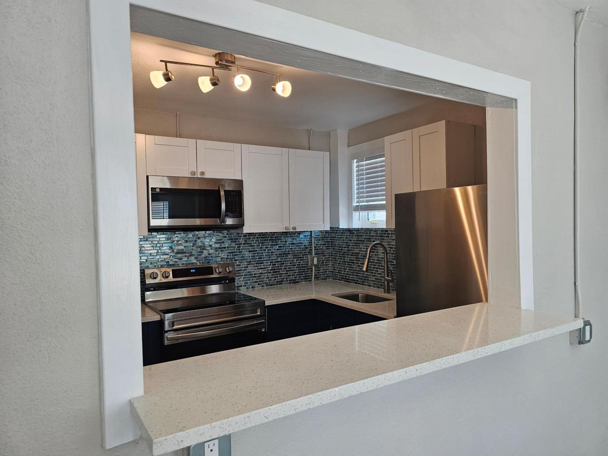 Apartment 1 Bedroom Block Off Madeira -2 St. Pete Beach