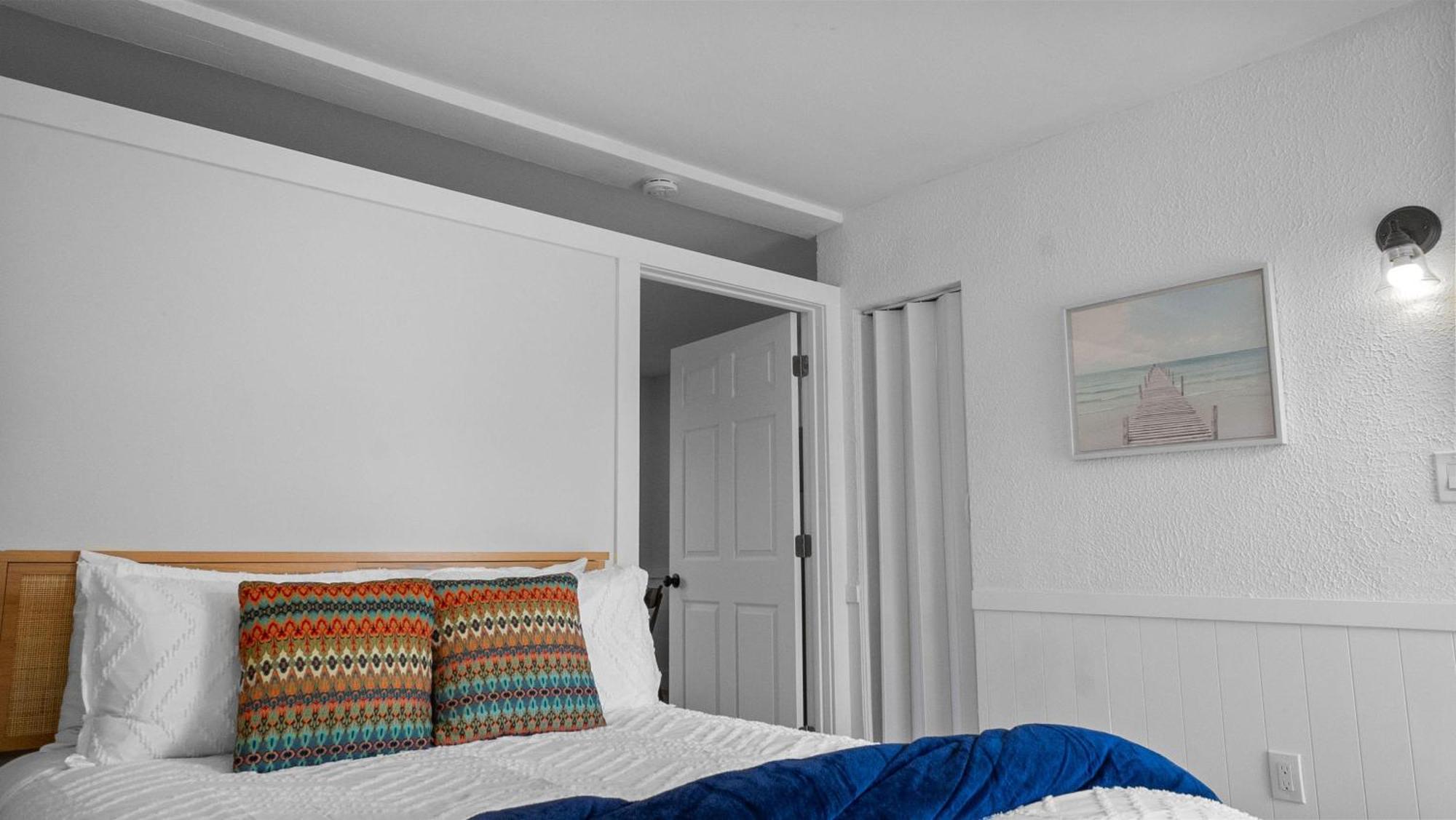 Sunset House - Hugger 3 Apartment St. Pete Beach