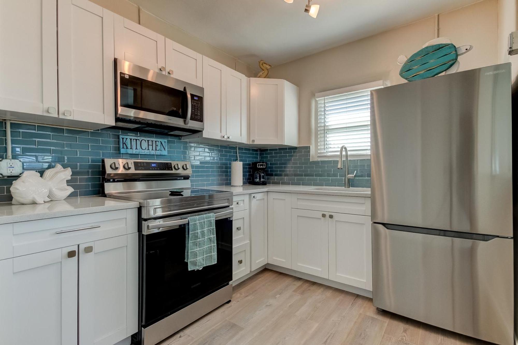 1 Bedroom Block Off -3 Apartment St. Pete Beach