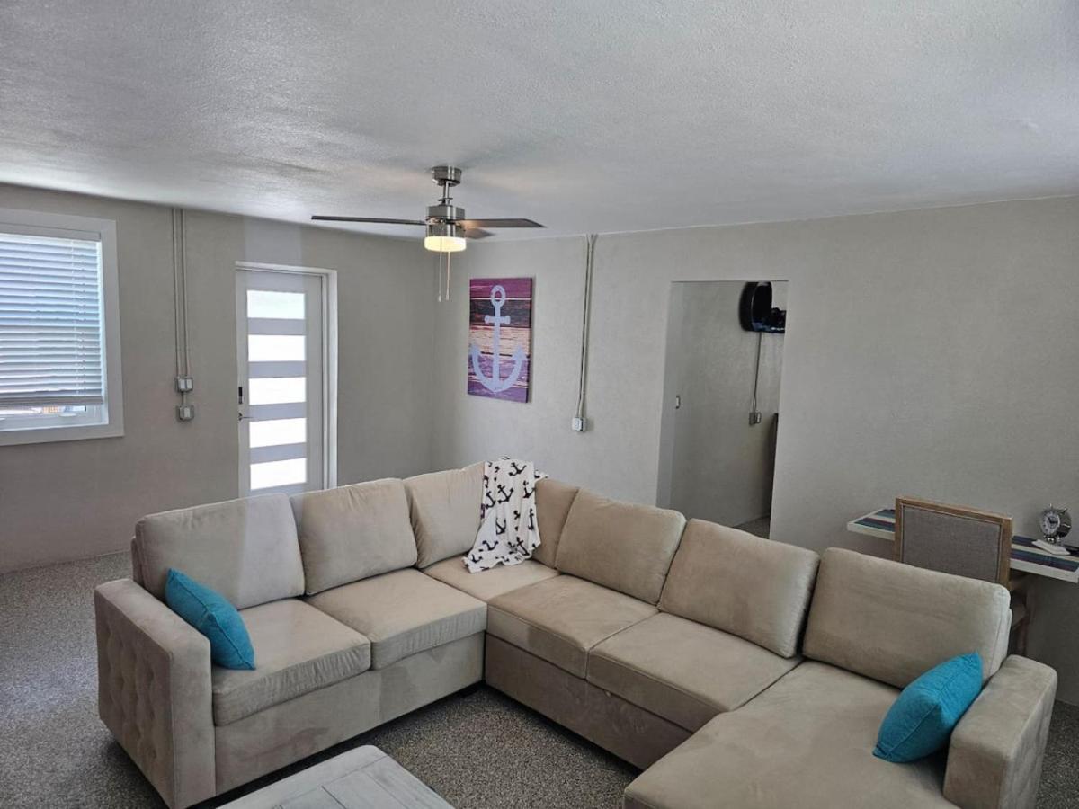 1 Bedroom 1 Block Off Madeira -5 * St. Pete Beach