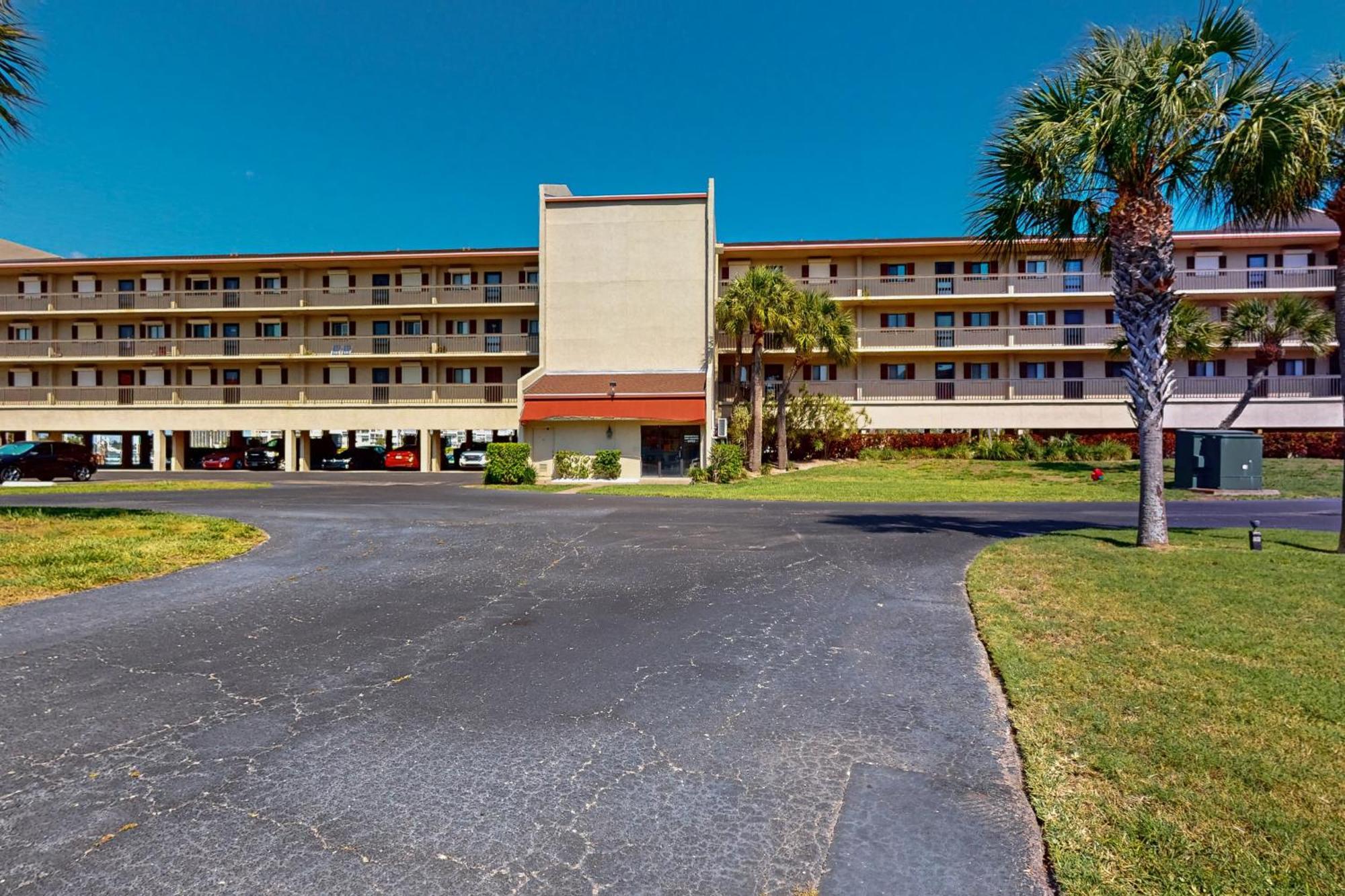 Gem By The Sea Apartment