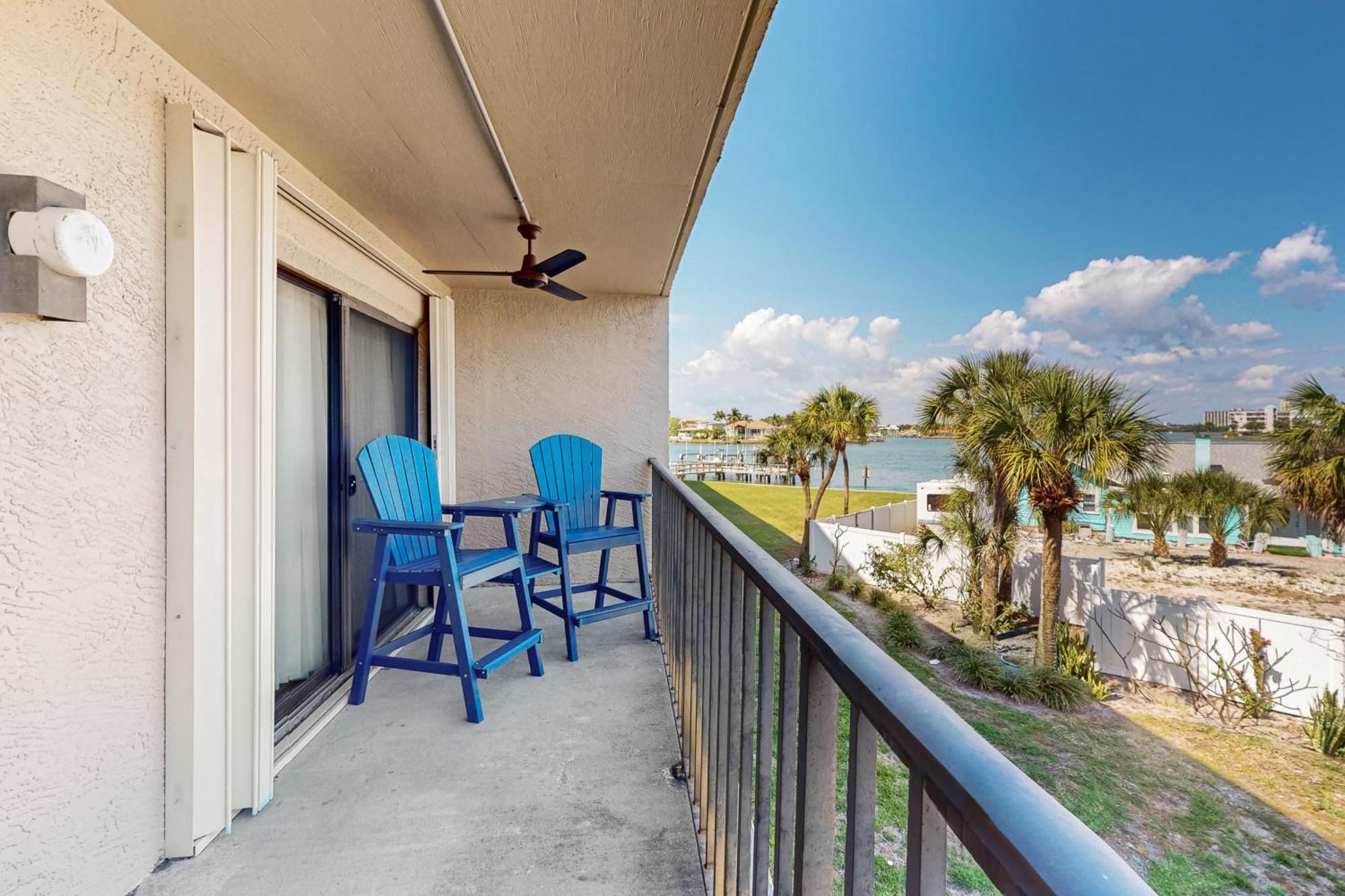 Apartment Gem By The Sea *