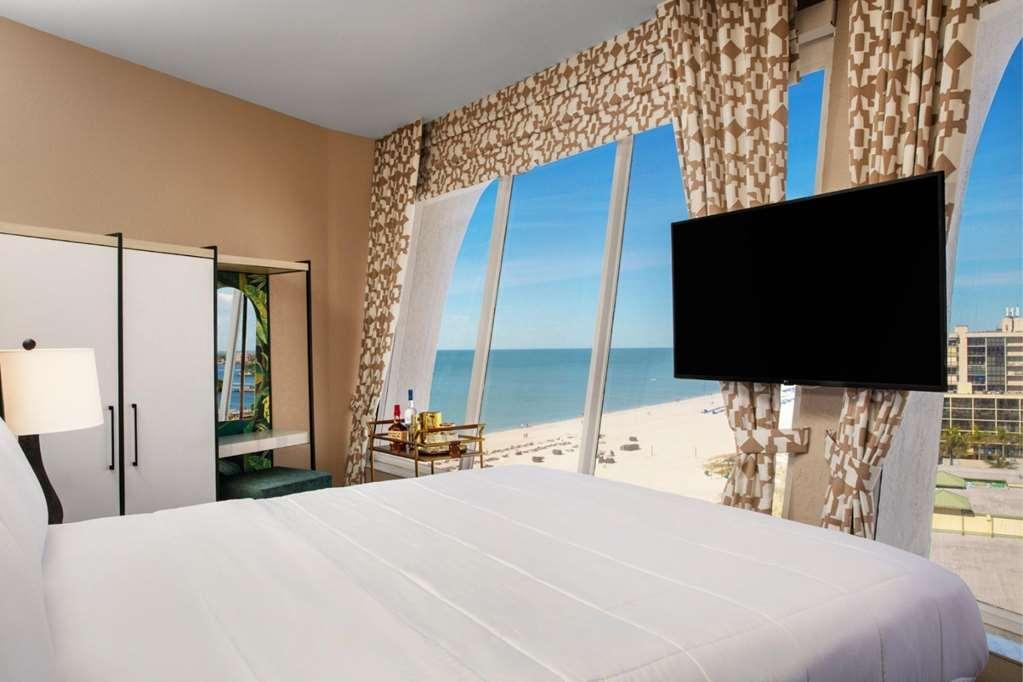 Hotel Bellwether