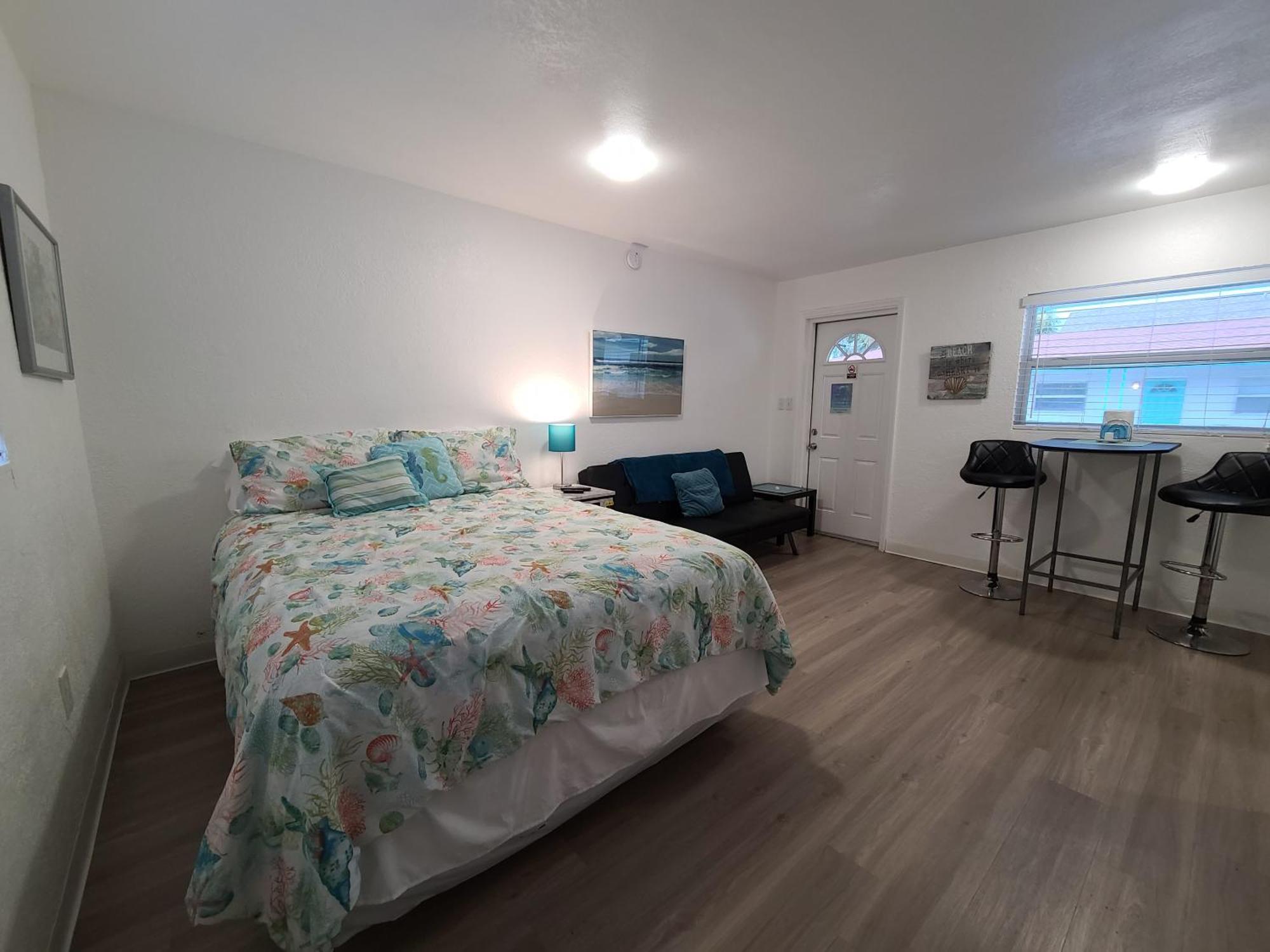 Motel Sun Island 2*