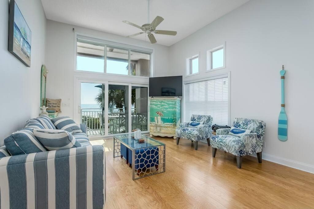 Apartment Sun-drenched Townhome On Beautiful Madeira Beach! *