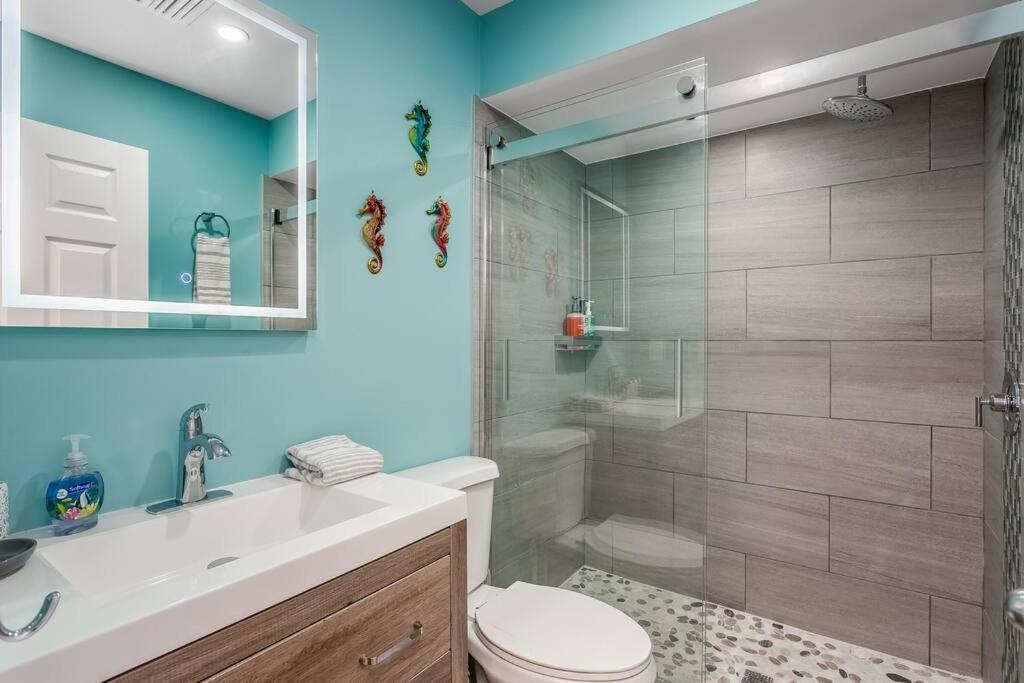 Sun-drenched Townhome On Beautiful Madeira Beach! St. Pete Beach