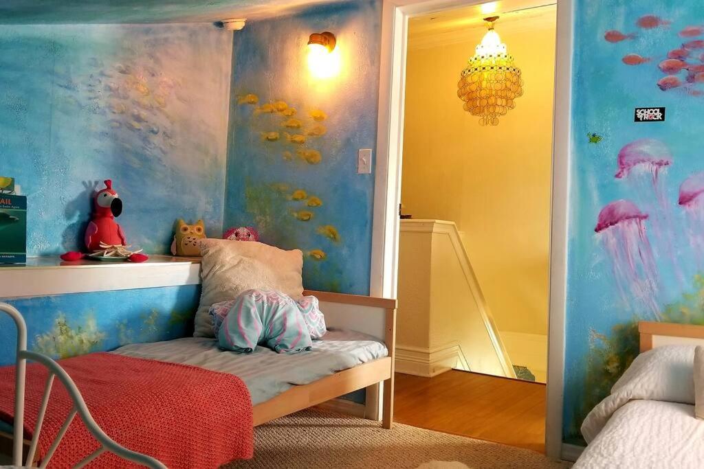Large Private With Swimspa 100 Steps From Villa St. Pete Beach