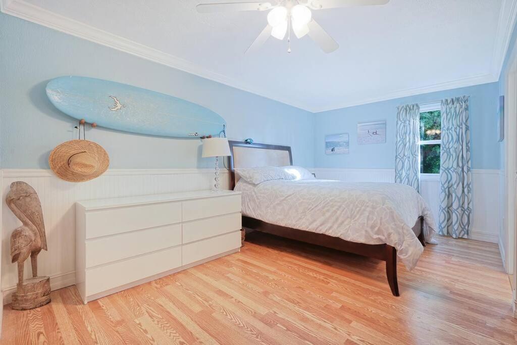 Large Private With Swimspa 100 Steps From