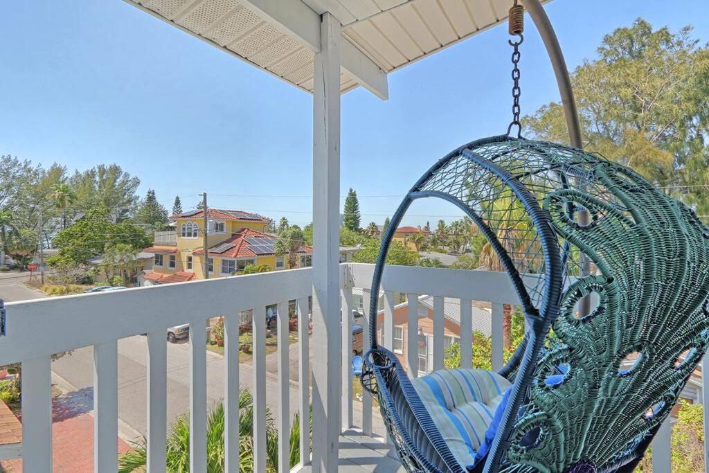 Large Private With Swimspa 100 Steps From Villa *