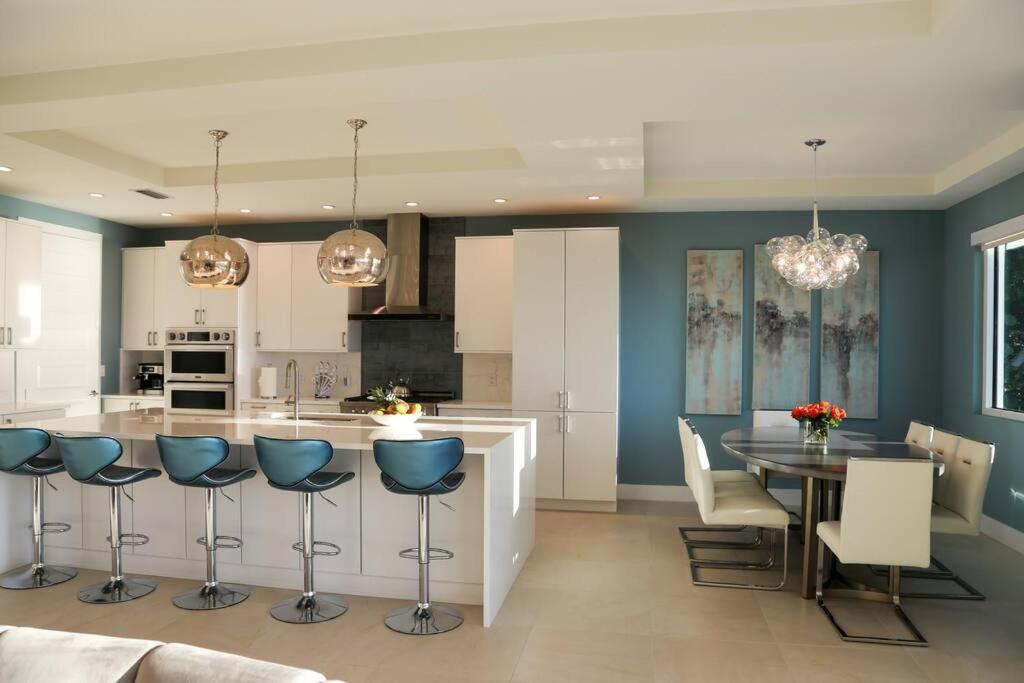 One Style Meets The Shore