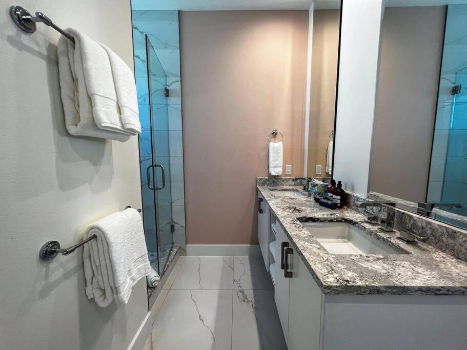 Villa One Style Meets The Shore St. Pete Beach