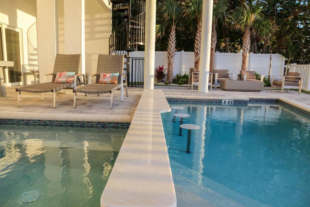 One Style Meets The Shore