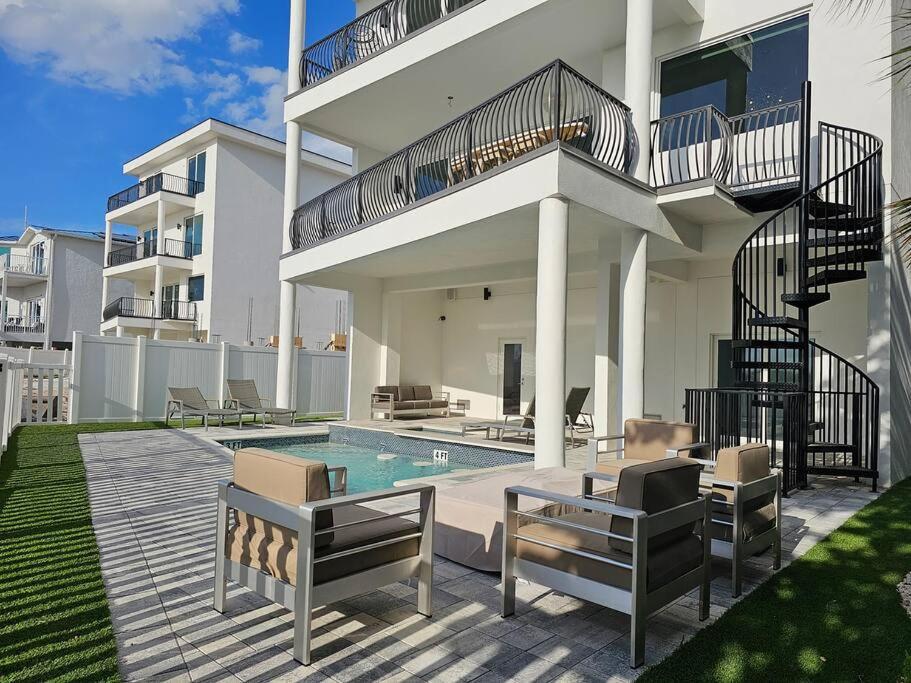 Villa One Style Meets The Shore St. Pete Beach